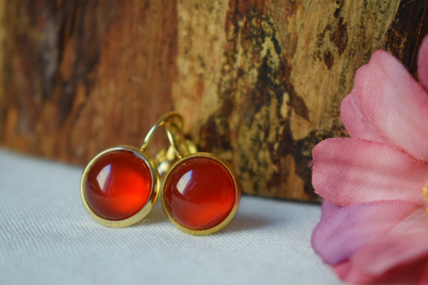 Karneol Ohrringe, Edelstein Ohrringe, Rot orange Naturstein, Handgemachter 18k vergoldeter Schmuck, Valentinstag Geschenk für Sie