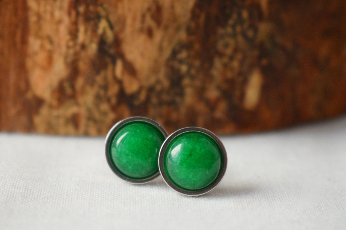 Grüne Jade-Anhänger-Halskette für Frauen, grün-silberne Farbe, grüner Edelstein-Halskettenanhänger, Geburtsstein-Halskette, handgefertigtes Schmuckgeschenk