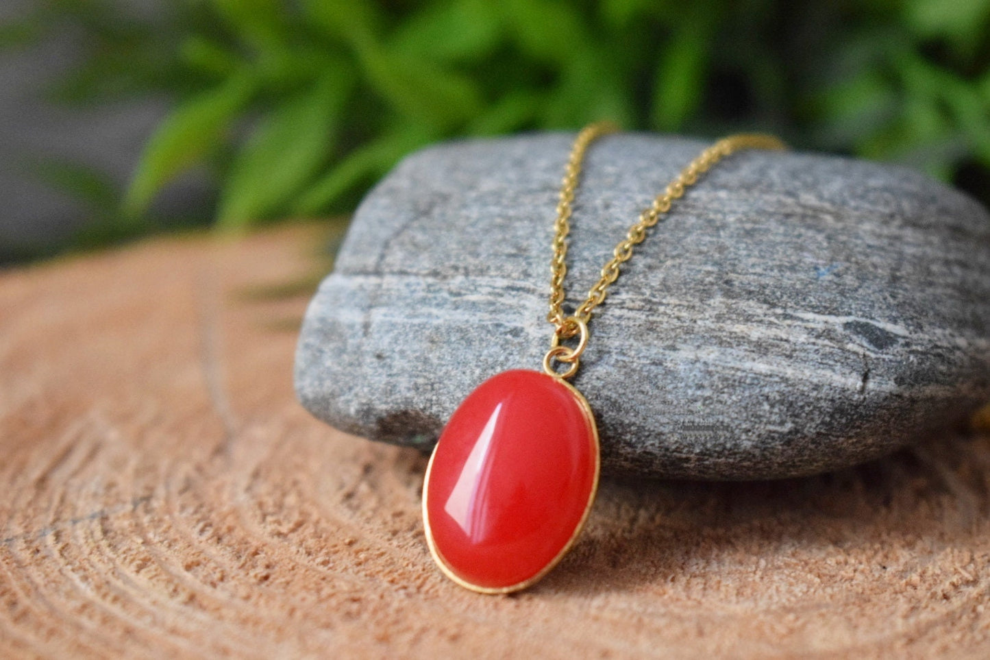 Red jade pendant necklace gold for women, Oval gemstone red necklace, Red stone necklace, Red gold, Jade jewelry, Handmade gift for her