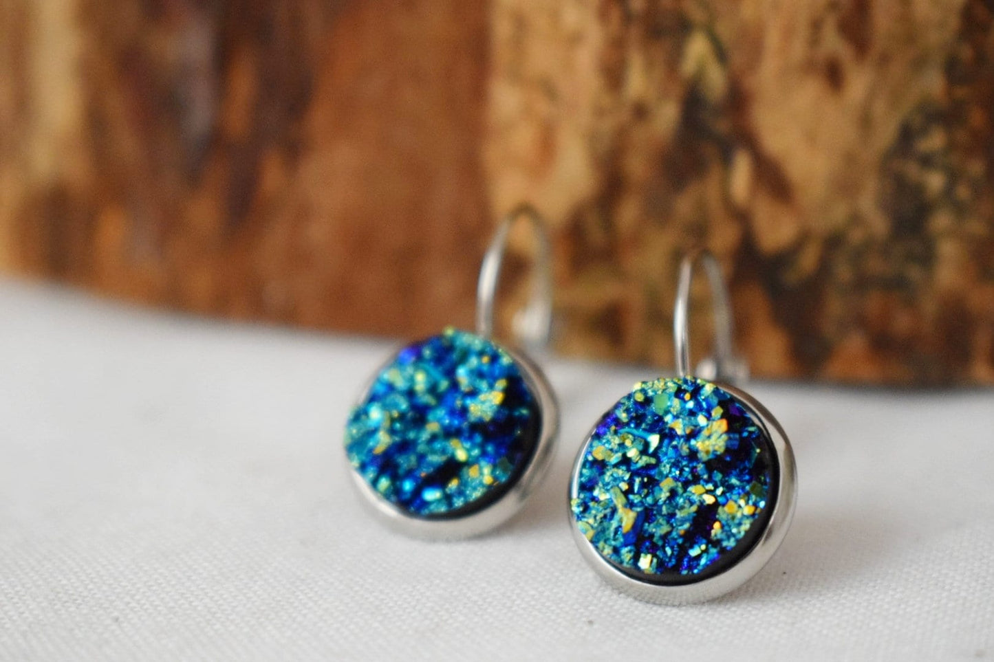 Funkelnde blaue Druzy Ohrringe, Druzy Tropfen Silber Ohrringe, Faux Druzy, Drusy Leverbacks Ohrringe, Basic Ohrringe, Geburtstagsgeschenk für Sie