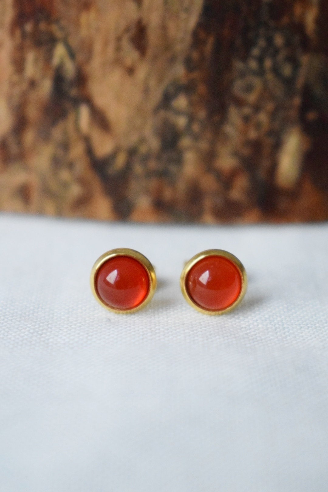 Ohrstecker aus rotem Achat, Kleine 8 mm runde Edelsteinohrringe, Ohrstecker aus 18 Karat vergoldetem Edelstahl, Achatschmuck-Geschenk