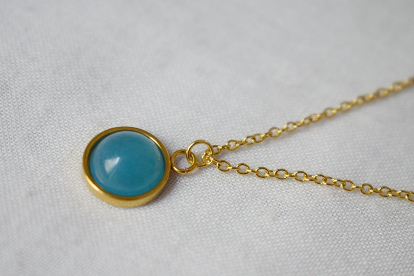 Aquamarin Quarz Halskette Gold, Quarz Anhänger Halskette, Minimalistische Edelstein Halskette, Aquamarin Schmuck für Frauen, Geschenk für Sie