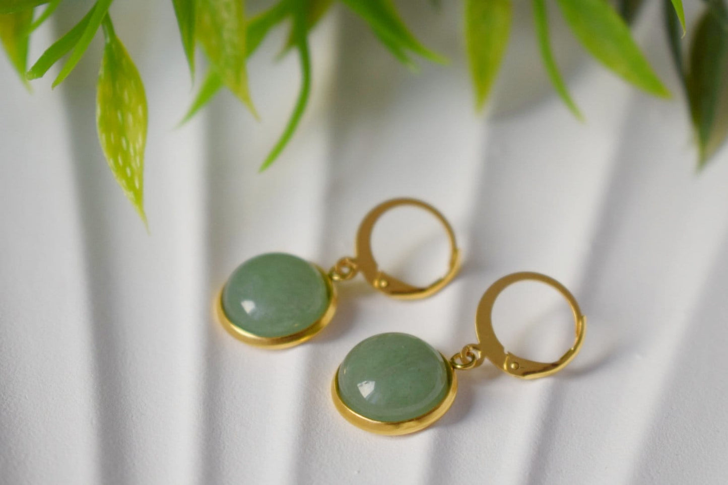 Aventurin Ohrringe baumeln, Grün, Gold, Edelstein, Lever Back Creolen mit Stein, Hängende Ohrringe, Aventurin Gold Schmuck, Geschenk für sie