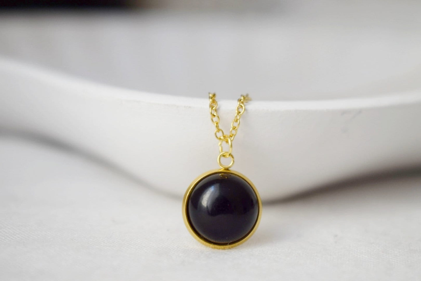 Black Agate Necklace, Gemstone Round Pendant, 18k gold plated stainless steel stone Necklace for Women, Gothic Jewelry, Gift for Her