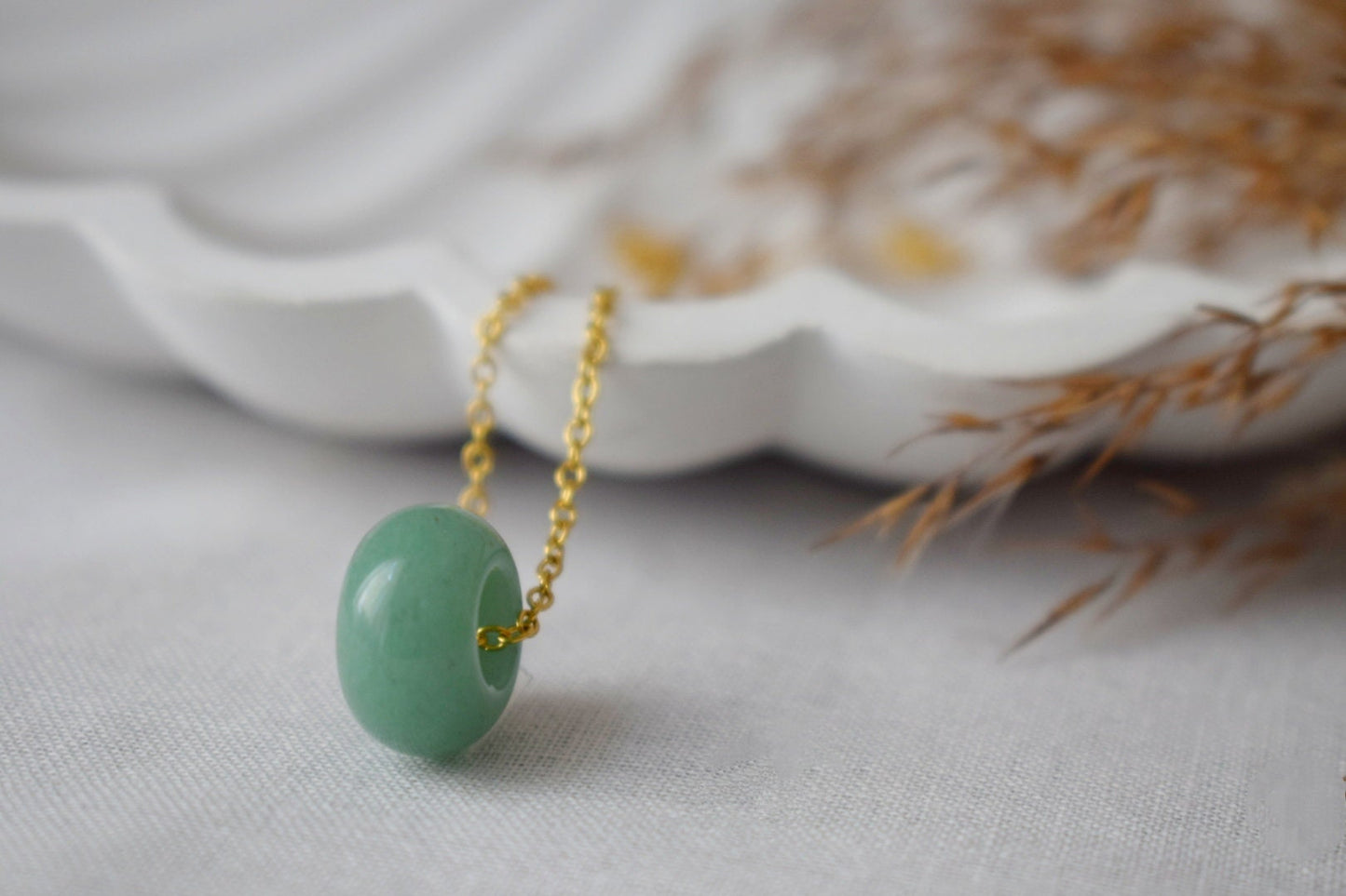 Halskette Grüner Aventurin Donut Anhänger, Grüner Edelstein, Minimalistische Stein Gold Halskette, Donut Halskette, Aventurin Schmuck, Geschenk für Sie