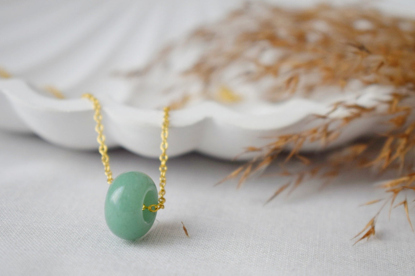 Halskette Grüner Aventurin Donut Anhänger, Grüner Edelstein, Minimalistische Stein Gold Halskette, Donut Halskette, Aventurin Schmuck, Geschenk für Sie