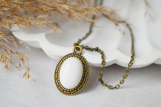 Vintage Weiße Jade Halskette, Ovale Edelstein Anhänger Halskette für Frauen, Weiße Stein Halskette, Boho Halskette, handgefertigter Schmuck, Geschenk für Sie