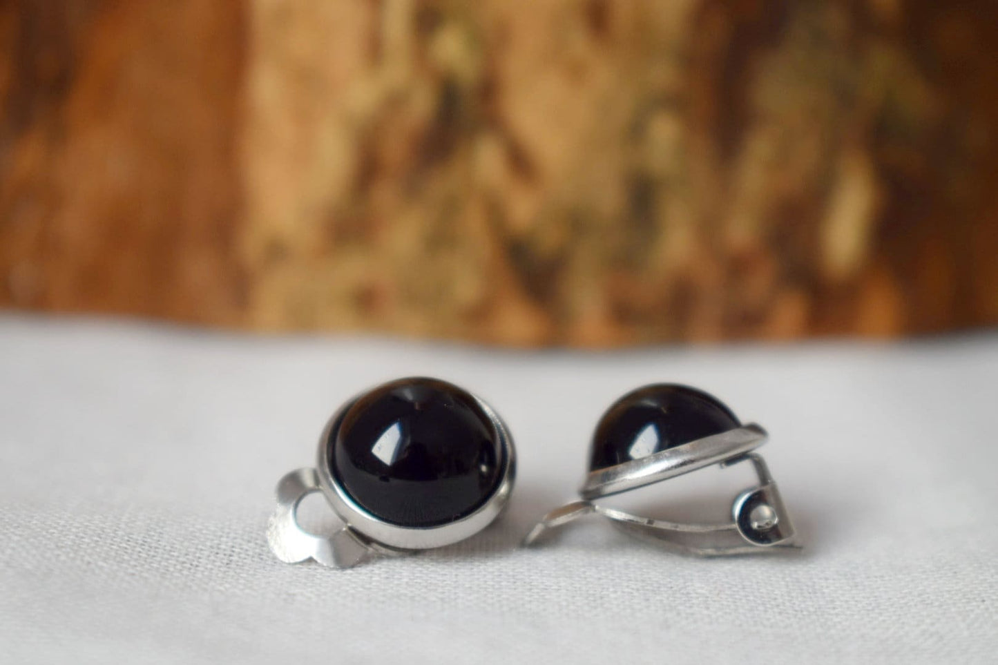 Kleine schwarze Ohrclips, Schwarze Achatohrringe silber, Edelstein-Ohrclips, Stein, Edelstahl, Cabochon, nicht durchbohrte Ohrringe unisex