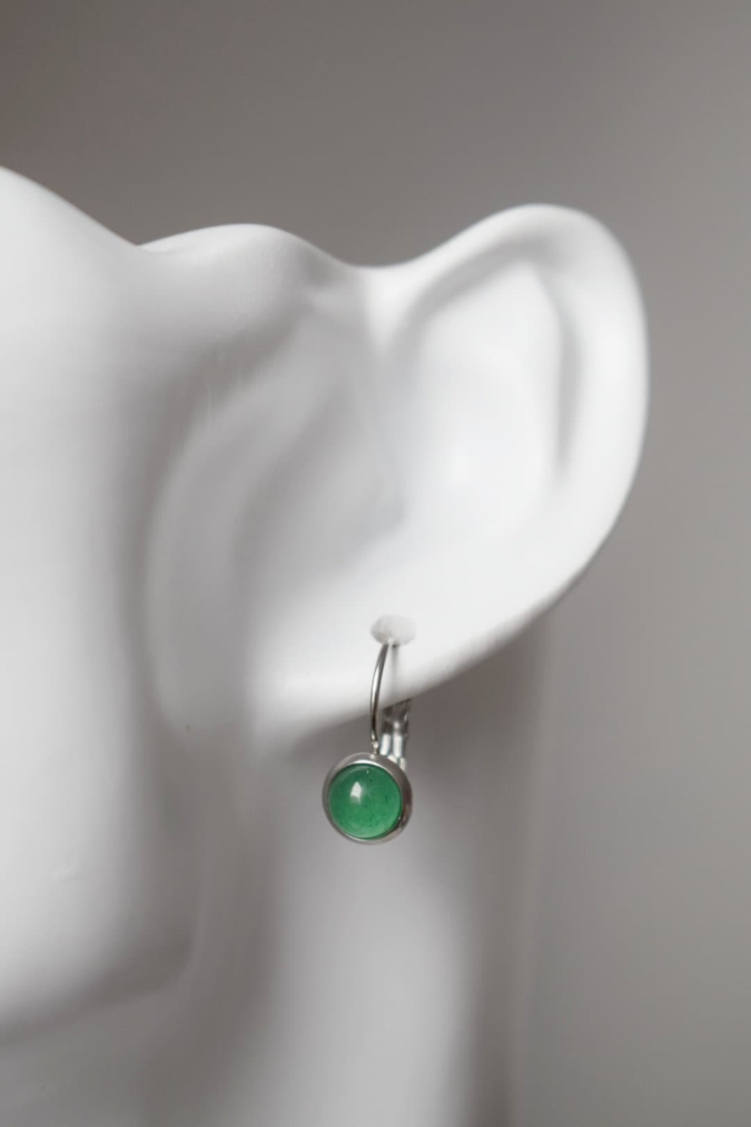 Kleine grüne Aventurin Hängeohrringe Silber, minimalistisch, 6mm Edelstein Ohrringe, Aventurin Schmuck, grüne Ohrhänger, Geschenk für Sie