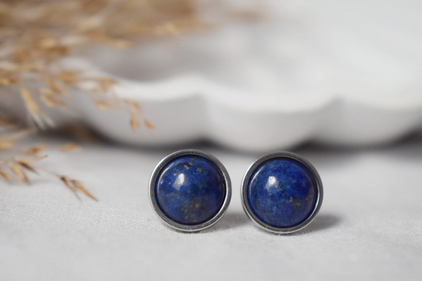 Lapislazuli Ohrstecker, Edelstein Ohrringe Silber, Dunkelblauer Stein, Edelstahl, September Geburtsstein, Lapisschmuck, Geschenk für Sie