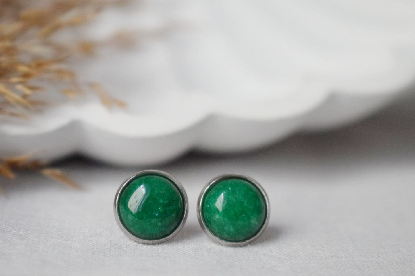 Grüne Jade Ohrstecker Silber, Minimalistisch, 8mm, 10mm, Positiver Schmuck, Edelstein, Ohrstecker, Rund, Geburtstagsgeschenk für Sie