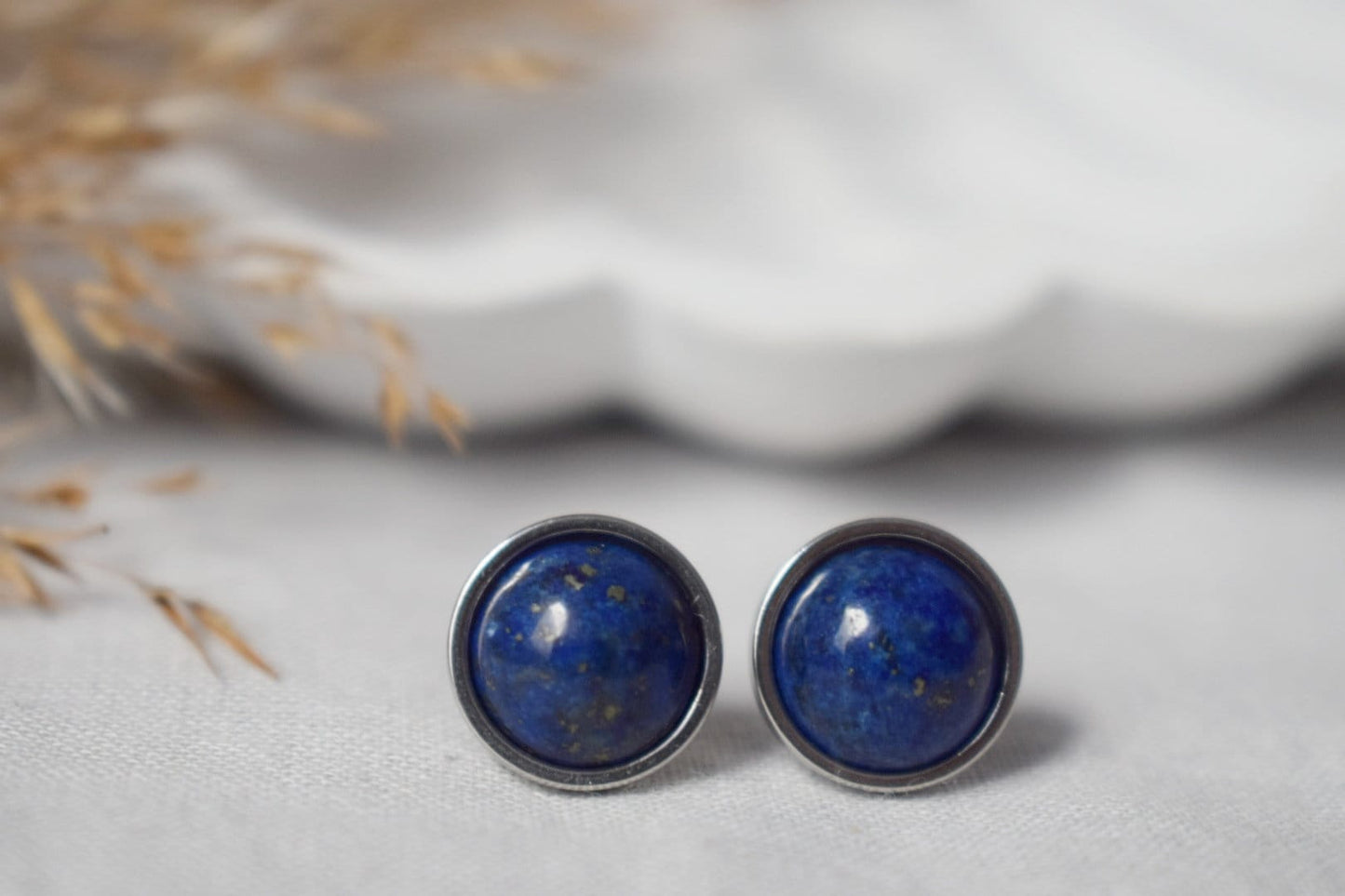 Lapislazuli Ohrstecker, Edelstein Ohrringe Silber, Dunkelblauer Stein, Edelstahl, September Geburtsstein, Lapisschmuck, Geschenk für Sie