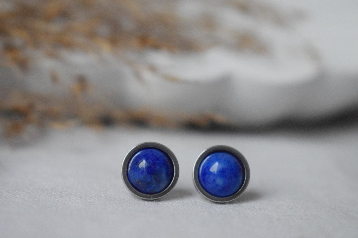 Lapislazuli Ohrstecker, Edelstein Ohrringe Silber, Dunkelblauer Stein, Edelstahl, September Geburtsstein, Lapisschmuck, Geschenk für Sie