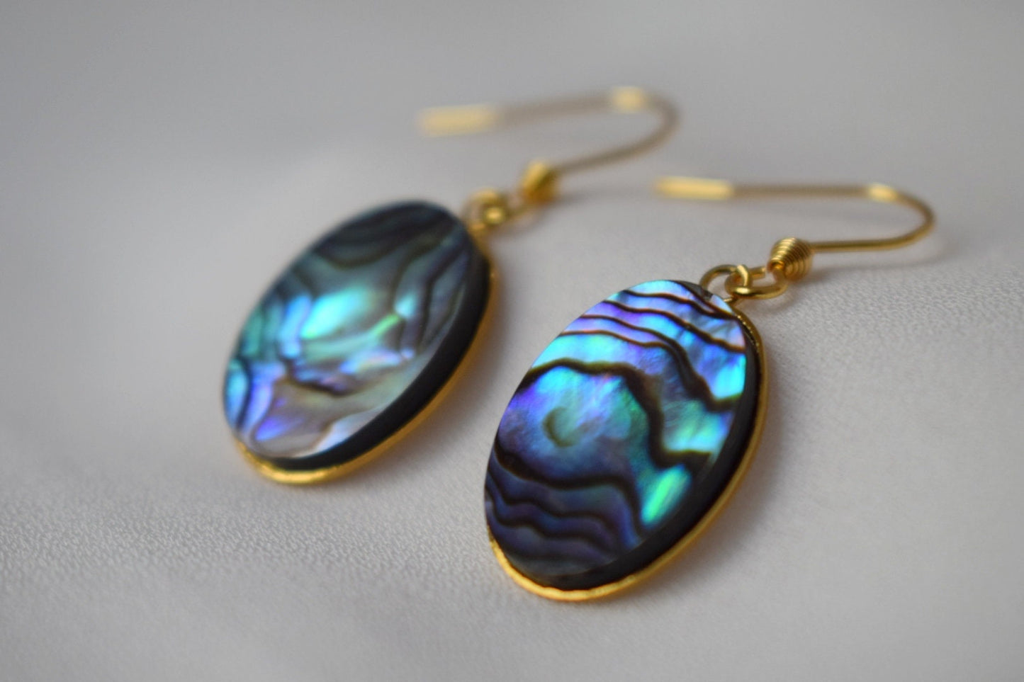 Abalone Ohrringe, Paua Muschel, Ovale Ohrringe, Bunte natürliche Abalone Ohrringe, Abalone Muschel, Abalone vergoldeter Schmuck