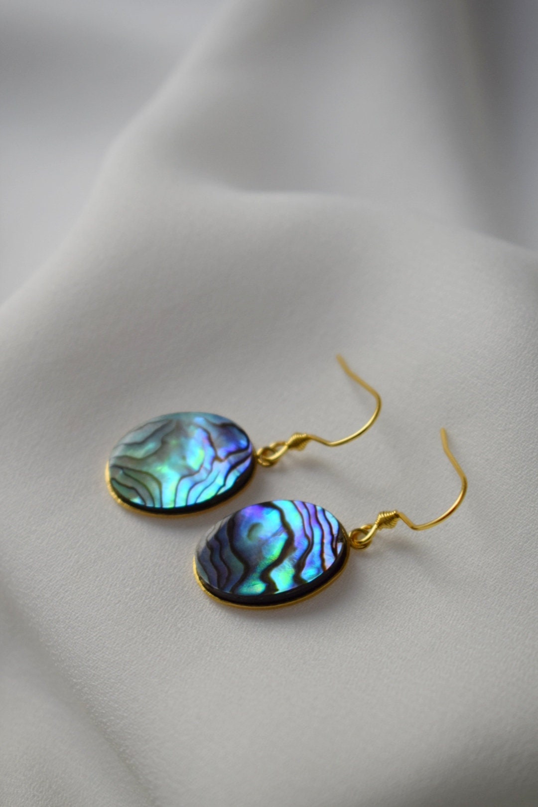 Abalone Ohrringe, Paua Muschel, Ovale Ohrringe, Bunte natürliche Abalone Ohrringe, Abalone Muschel, Abalone vergoldeter Schmuck