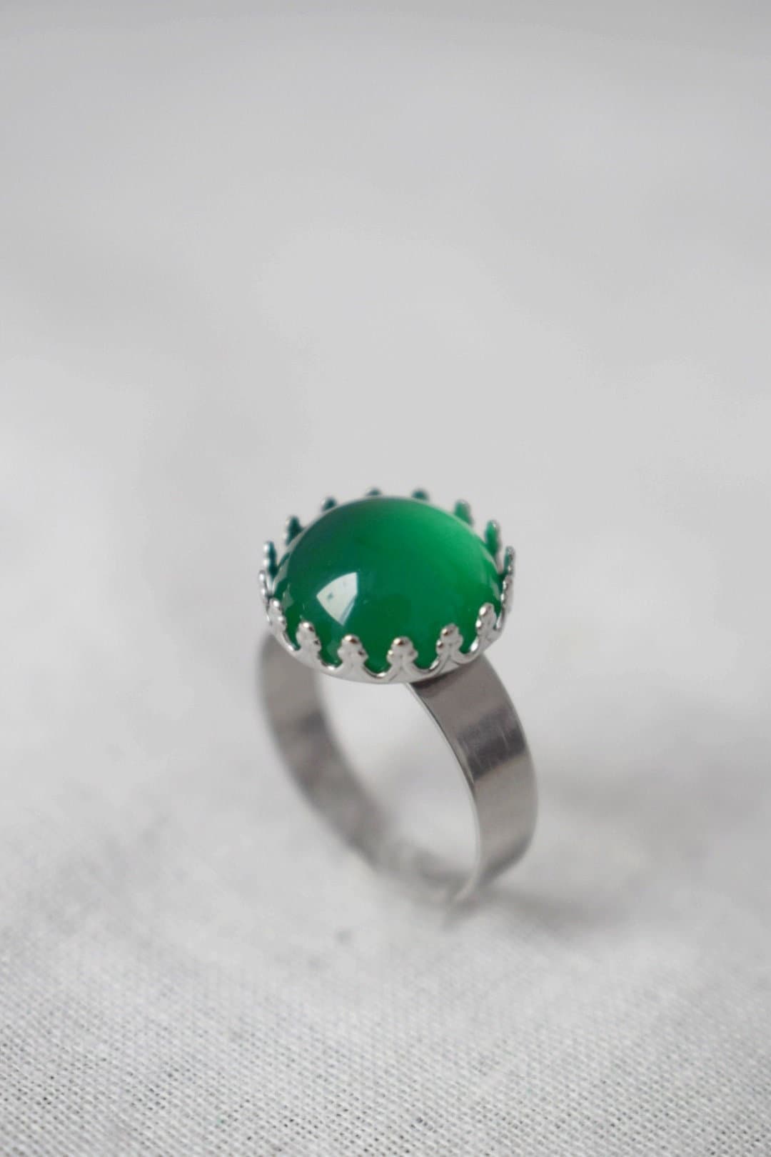 Krone Grüner Achat Ring, Edelstein Verstellbarer Ring, Alltäglicher runder Stein Ring, Einzigartiger Schmuck, Geschenk für Sie