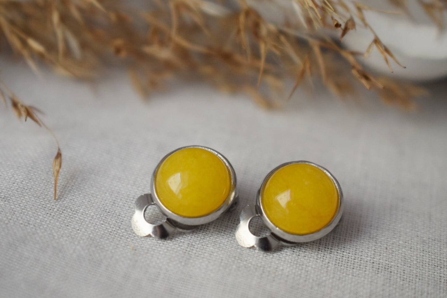 Clip on earrings yellow jade, Gemstone ear clips, Stone, Yellow silver colour, 10mm, round stainless steel clip on earrings Women, No hole earrings, Christmas gift