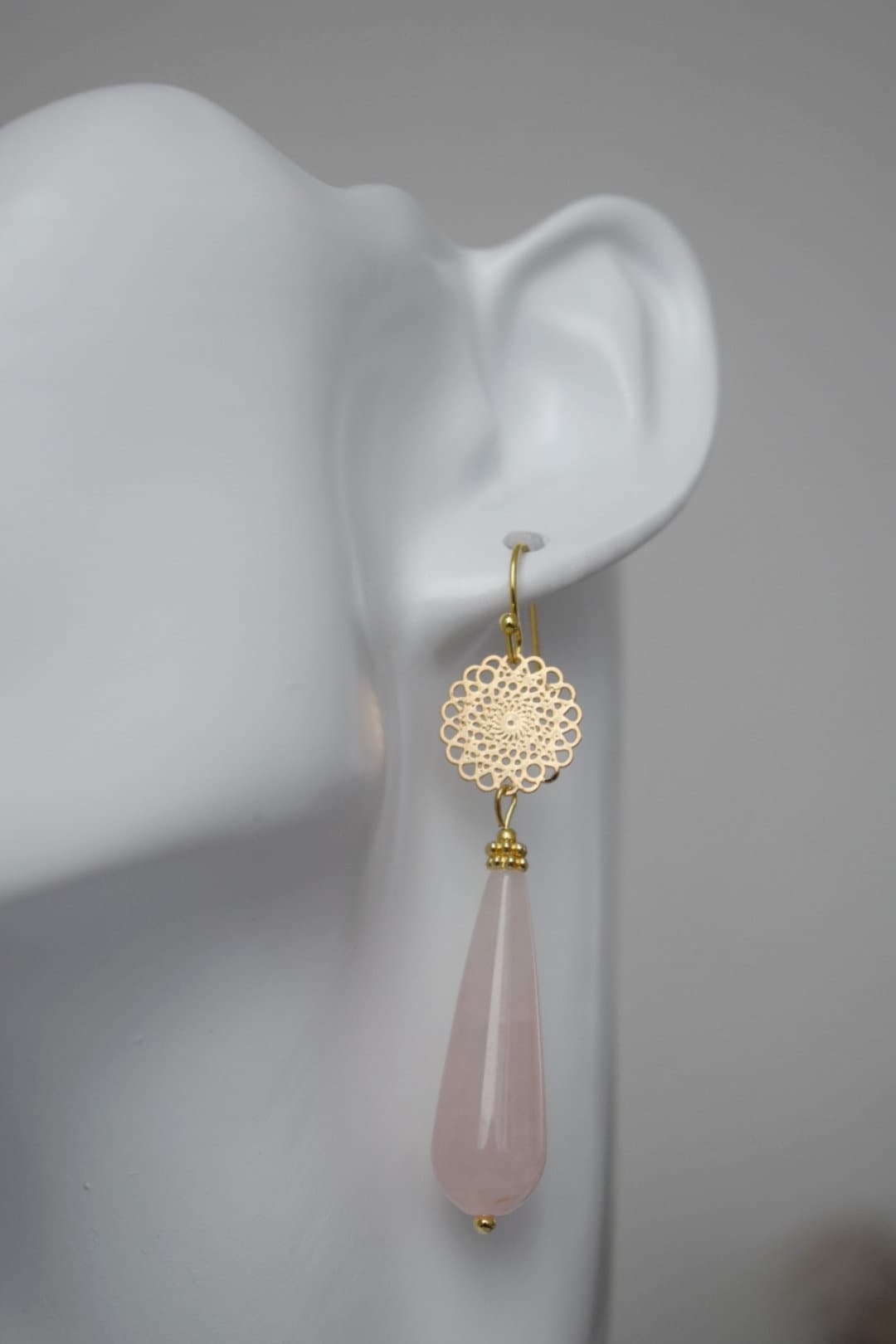 Natürliche Rosenquarz Ohrringe Gold, Lange Tropfen Ohrringe, Mandala, Edelstein Tropfen Ohrringe, Hochzeit Ohrringe, Rosenquarz Schmuck
