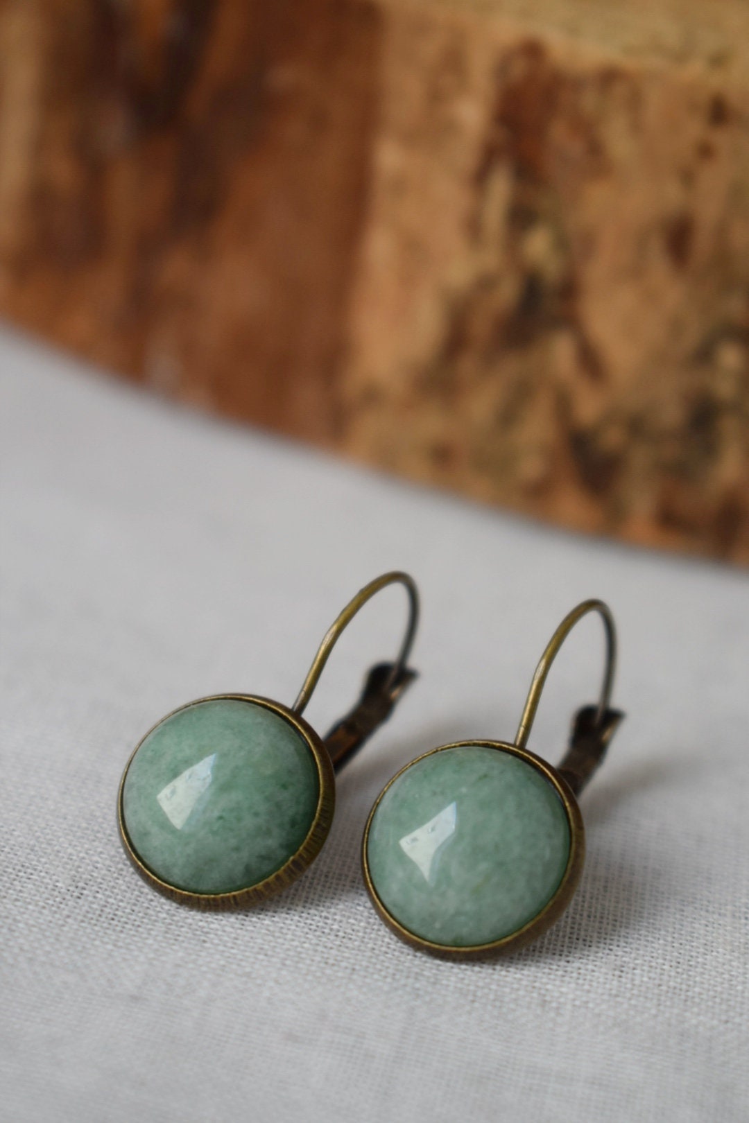 Grüne Aventurin-Vintage-Ohrringe, Edelstein, rund, grüner Stein, baumelnd, antike Bronze, Hebelverschluss, Aventurin-Schmuck, Hängeohrringe