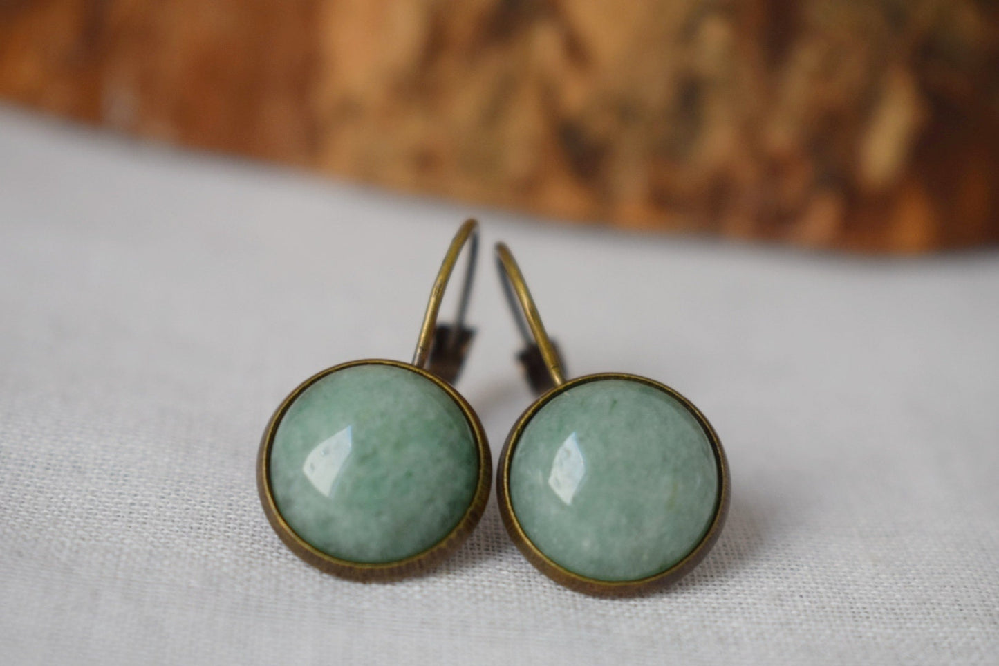 Grüne Aventurin-Vintage-Ohrringe, Edelstein, rund, grüner Stein, baumelnd, antike Bronze, Hebelverschluss, Aventurin-Schmuck, Hängeohrringe