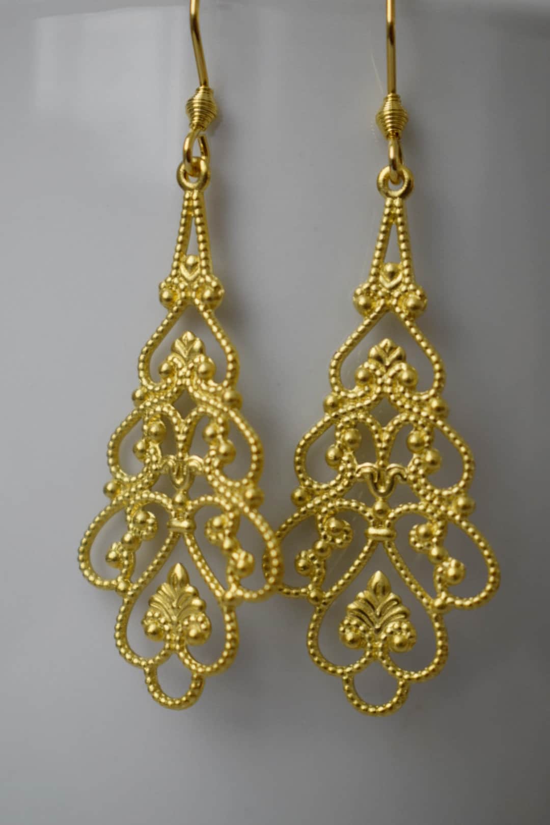 Ornament Ohrringe gold, Lange filigrane & florale Ohrringe, Vintage, Boho, Edelstahl, Tropfen Ohrringe, Unikat, handgefertigtes Schmuckgeschenk