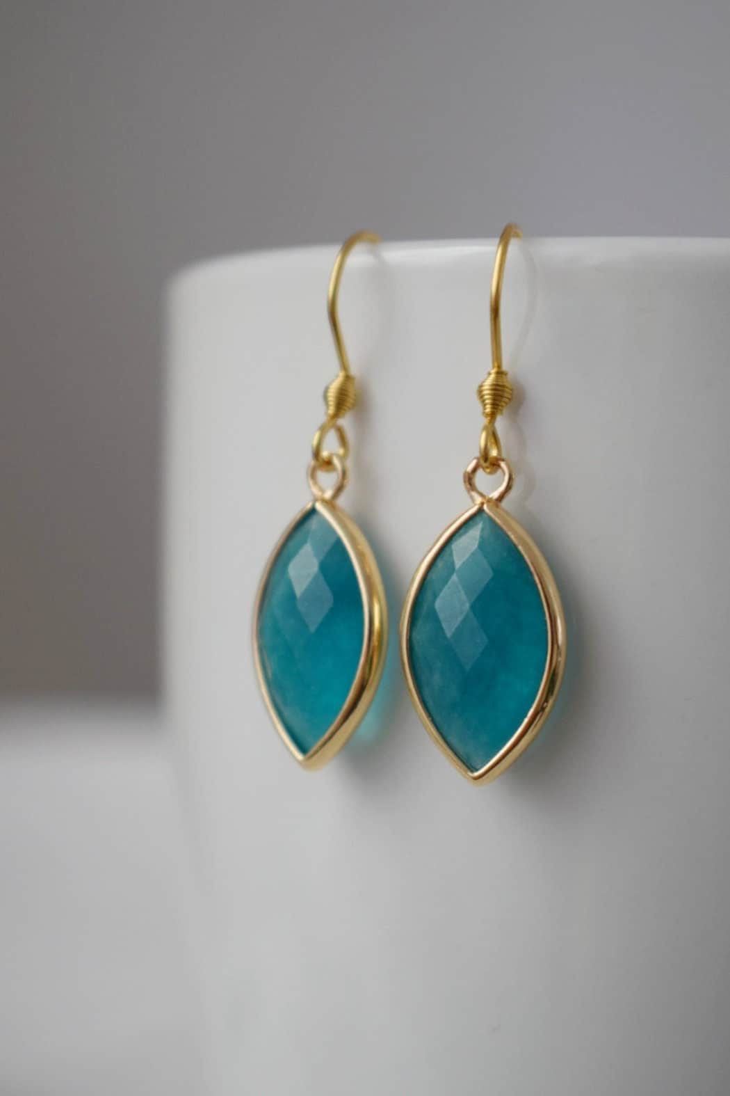 Aquamarin Jade Ohrringe, Facettierte Edelstein Ohrringe, Blau Gold Ohrhänger, Pferdeauge, Stein Hängeohrringe, Jade Gold Schmuck Geschenk