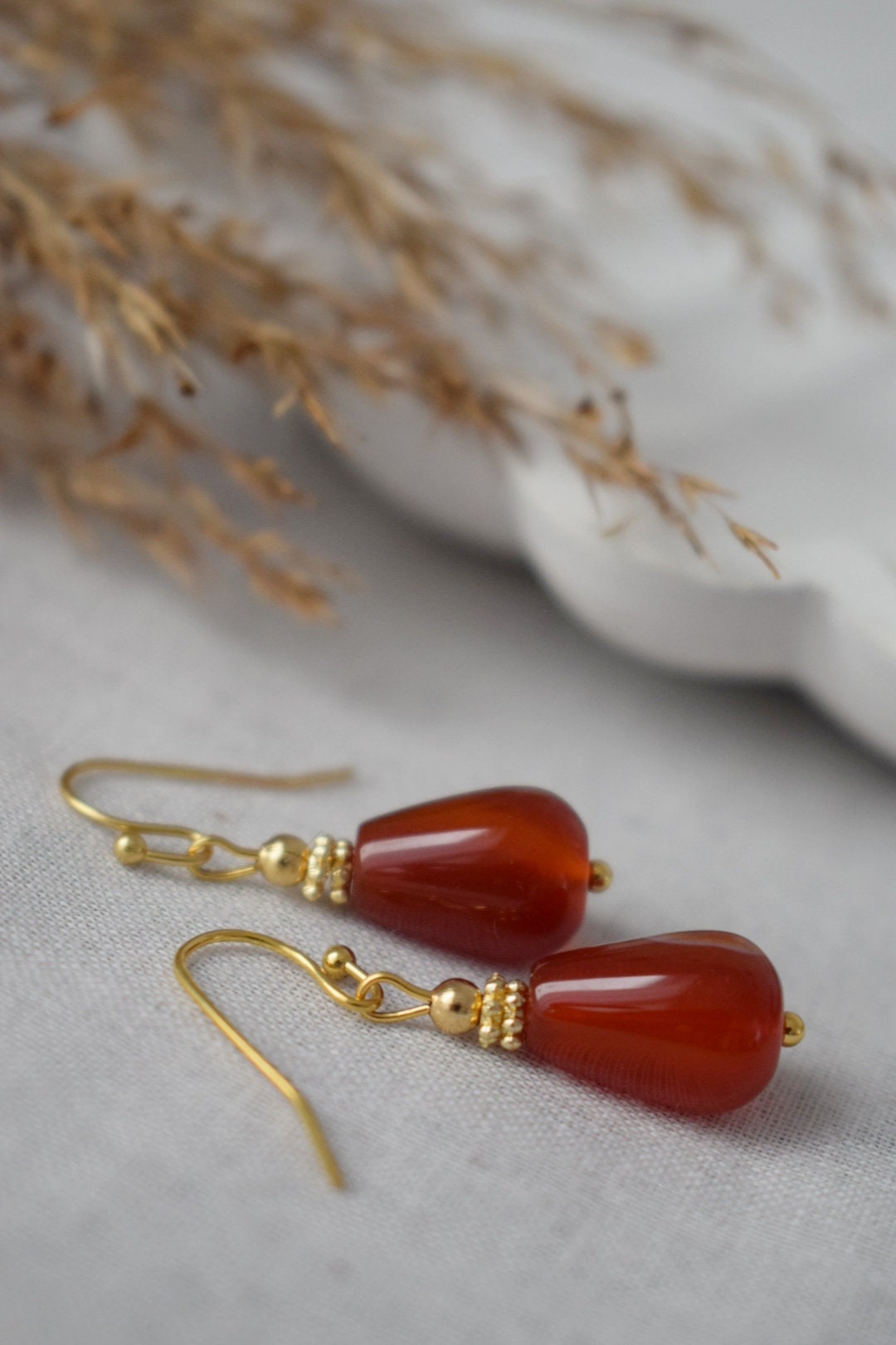 Karneol Tropfen Ohrringe Gold, Natürliche Karneol Ohrringe, Rote Edelstein Tropfen Ohrringe, Karneol Schmuck für Frauen, Geschenk für Sie