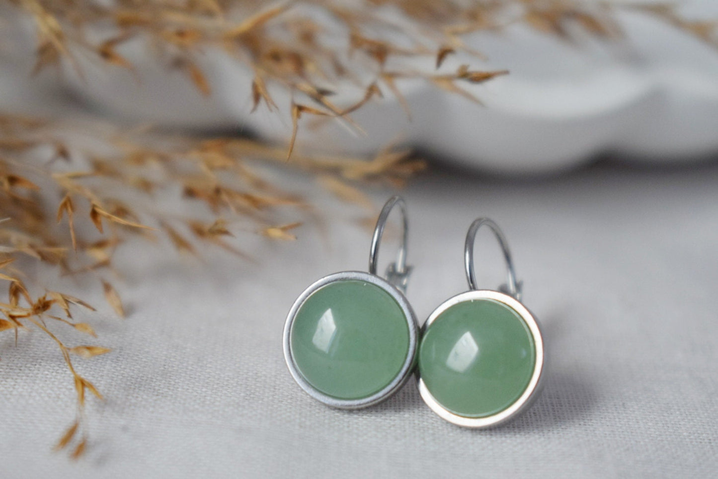 Aventurin-Ohrhänger, Schmuck mit grünem Edelstein, Chakra-Geburtsstein, Leichte Ohrringe, Bestes Weihnachtsgeschenk, Kleine Unisex-Ohrringe