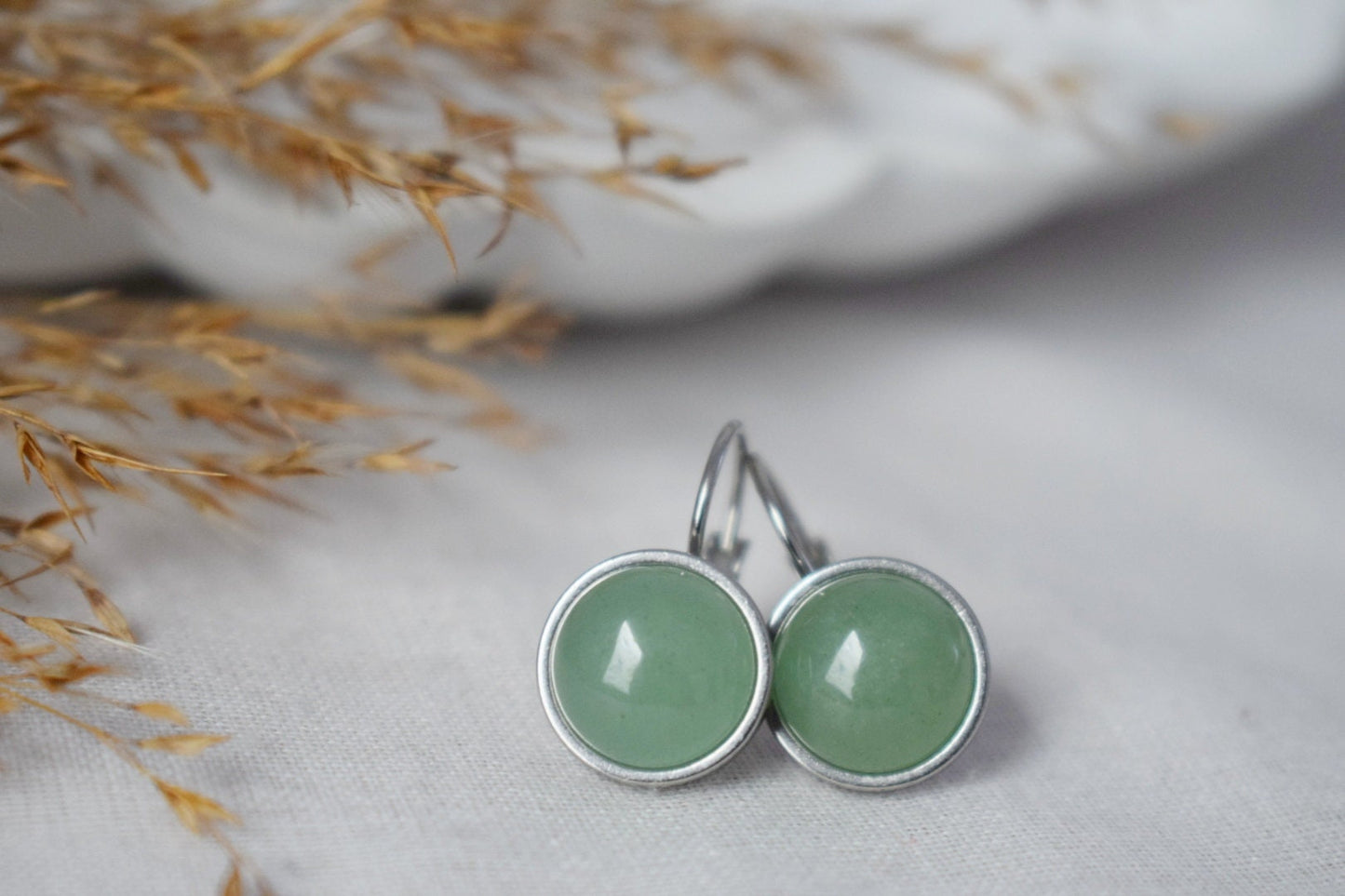 Aventurin-Ohrhänger, Schmuck mit grünem Edelstein, Chakra-Geburtsstein, Leichte Ohrringe, Bestes Weihnachtsgeschenk, Kleine Unisex-Ohrringe
