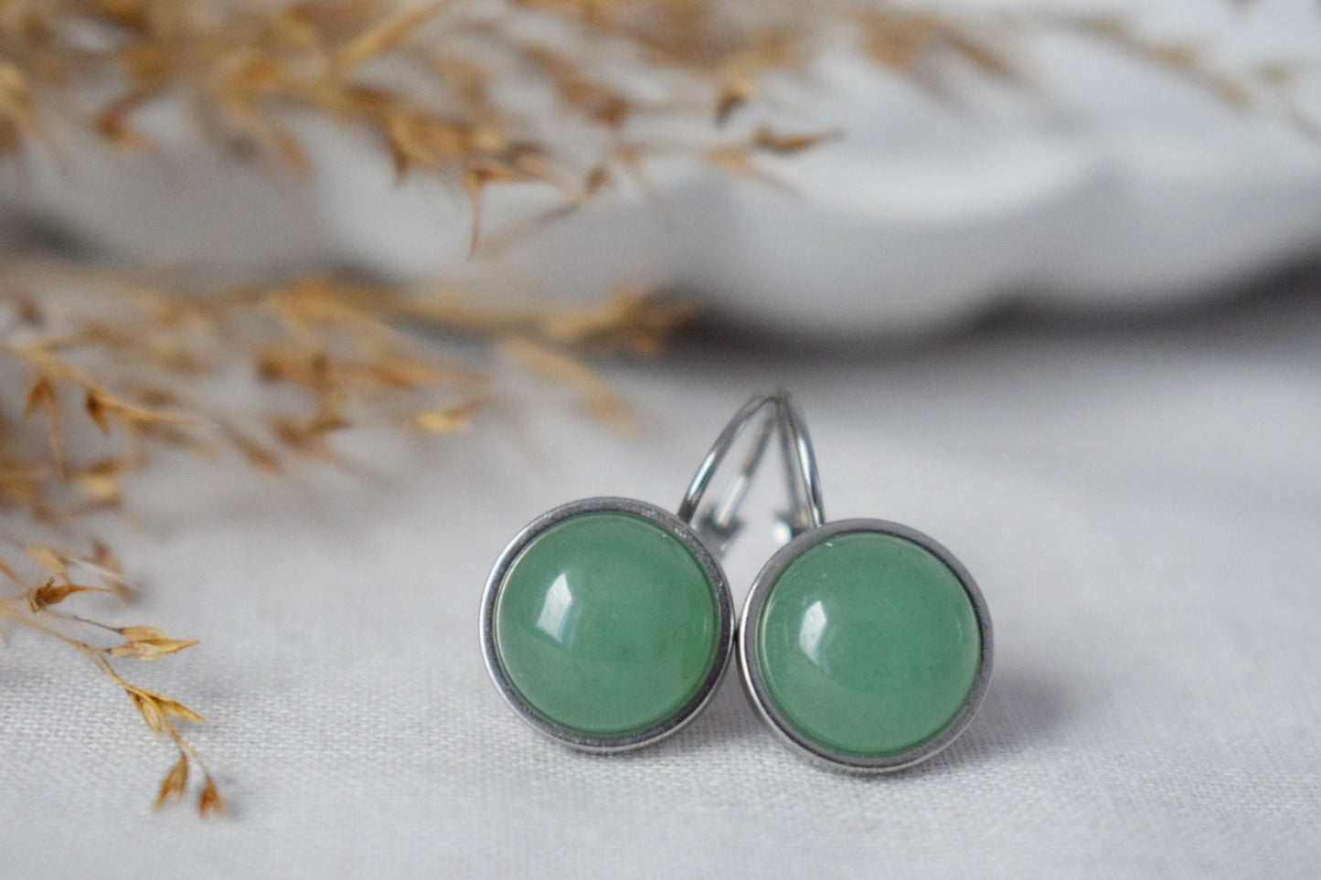 Aventurin-Ohrhänger, Schmuck mit grünem Edelstein, Chakra-Geburtsstein, Leichte Ohrringe, Bestes Weihnachtsgeschenk, Kleine Unisex-Ohrringe