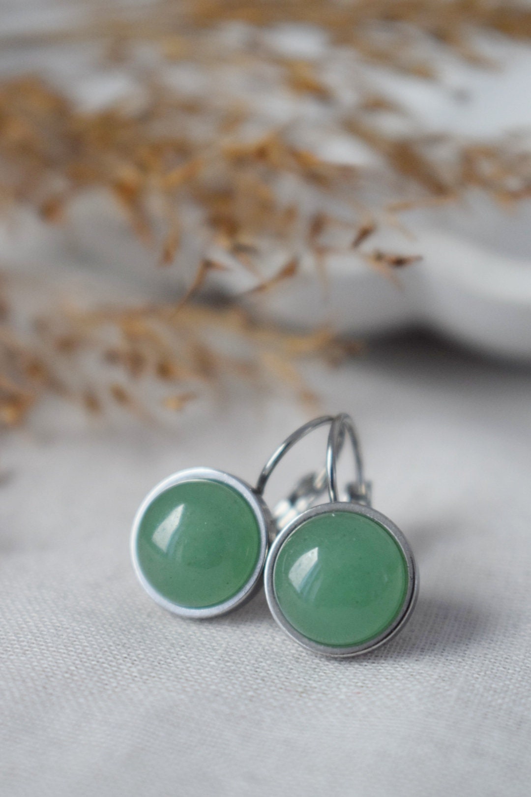 Aventurin-Ohrhänger, Schmuck mit grünem Edelstein, Chakra-Geburtsstein, Leichte Ohrringe, Bestes Weihnachtsgeschenk, Kleine Unisex-Ohrringe