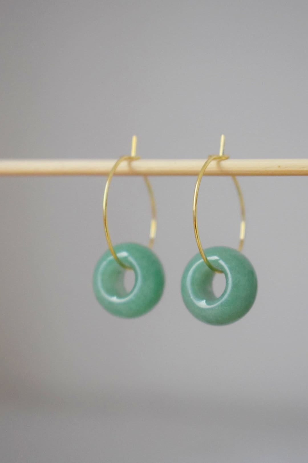 Aventurin Donut Creolen, 18 Karat vergoldete chirurgische Edelstahl Creolen, Edelstein Unisex SchmuckBestes Weihnachtsgeschenk