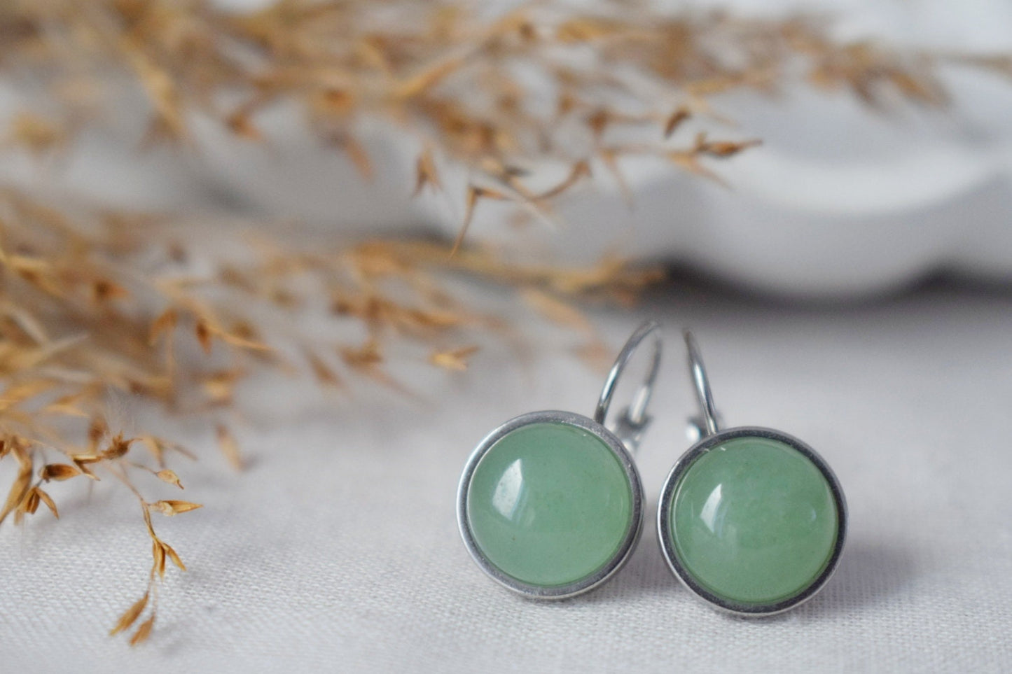 Aventurin-Ohrhänger, Schmuck mit grünem Edelstein, Chakra-Geburtsstein, Leichte Ohrringe, Bestes Weihnachtsgeschenk, Kleine Unisex-Ohrringe