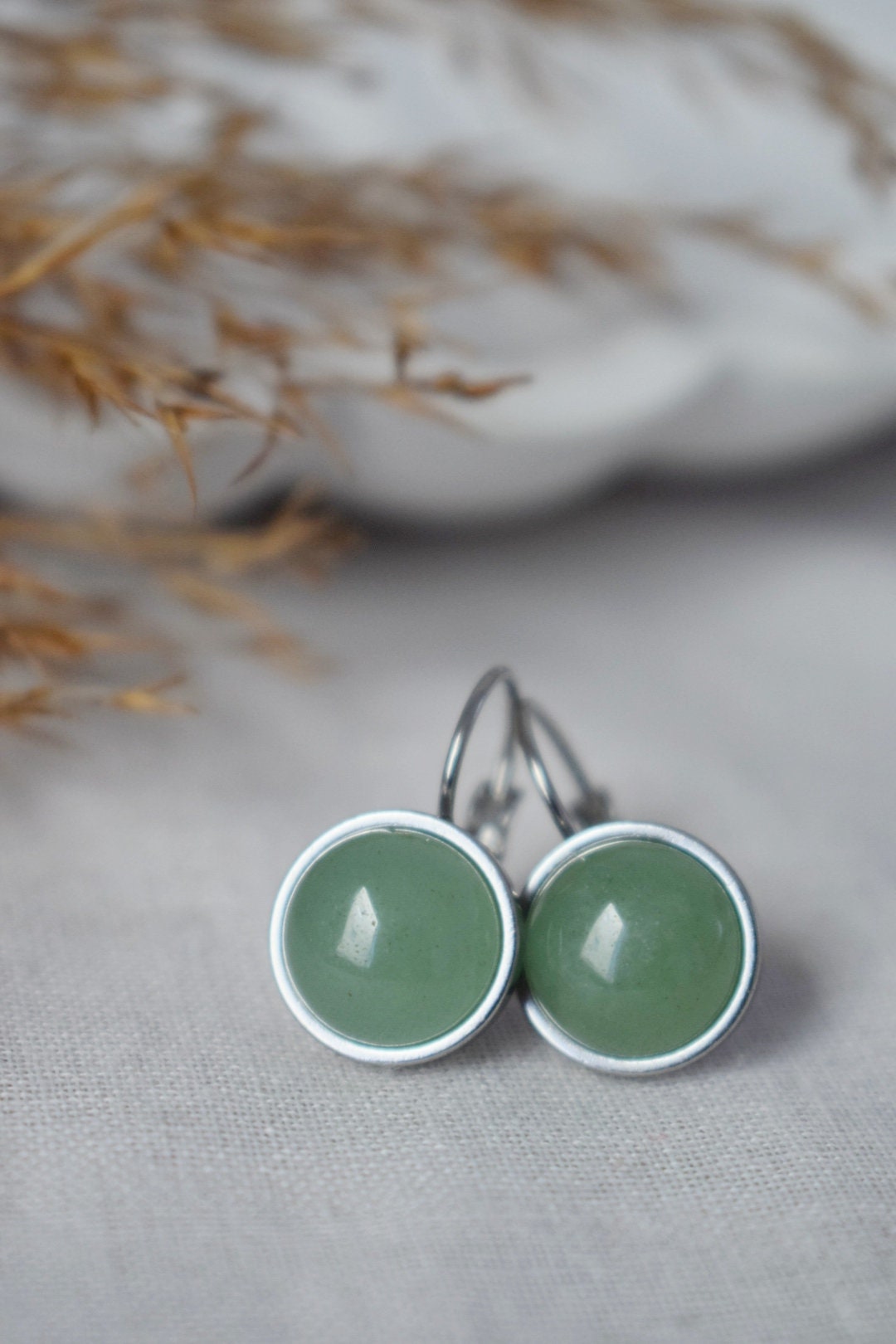 Aventurin-Ohrhänger, Schmuck mit grünem Edelstein, Chakra-Geburtsstein, Leichte Ohrringe, Bestes Weihnachtsgeschenk, Kleine Unisex-Ohrringe