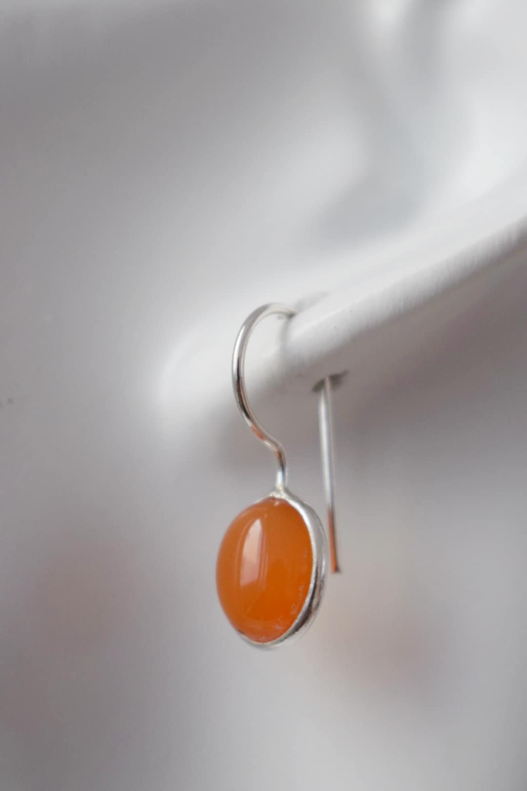 Karneol Sterling Silber Ohrringe, Ovale orange Edelstein Ohrringe 925 Silber, Naturstein, Einzigartiges Schmuckgeschenk