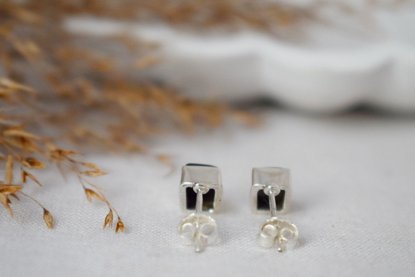 Kleine schwarze Achat Ohrstecker aus Sterling Silber, Rechteckige Edelstein Ohrringe, Geburtsstein 925 Silber Schmuck, Bestes Weihnachtsgeschenk