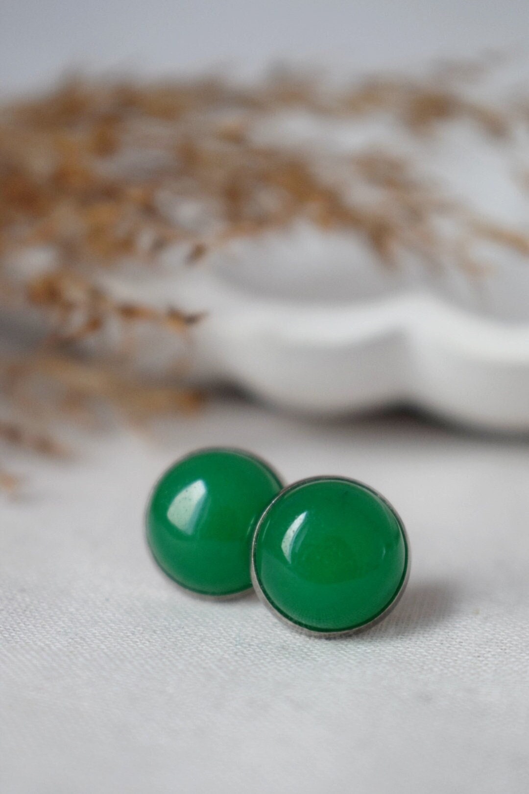 Grüne Jade Ohrstecker, 12mm Runde Edelstein Ohrstecker, Edelstahl Push Beck Ohrringe, Schmuck Geschenk, Muttertagsgeschenk