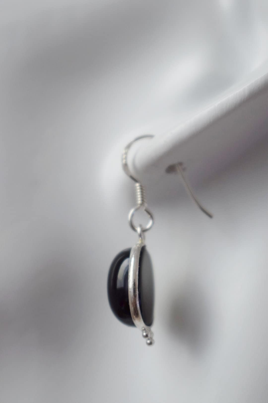 Schwarze Onyx Ohrringe, Edelstein Ohrringe aus Sterlingsilber, Boho Chic Ohrringe, Einzigartiger handgefertigter Schmuck, Bestes Weihnachtsgeschenk