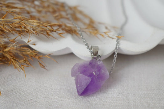 Natürliche Amethyst-Nuggets-Halskette, Edelstein-Anhänger, Geburtsstein Februar, handgefertigtes Schmuckgeschenk, Bestes einzigartiges Geschenk