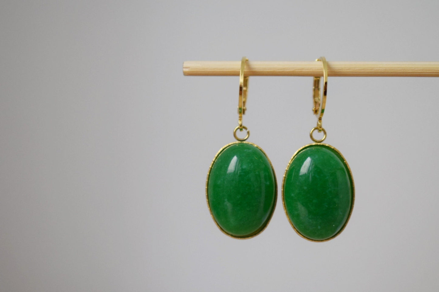 Grüne Jade Ohrringe, Edelstein Ohrringe, Boho Ohrringe, handgefertigter Schmuck, Muttertagsgeschenke, Ohrringe für Frauen, Einzigartiger Schmuck