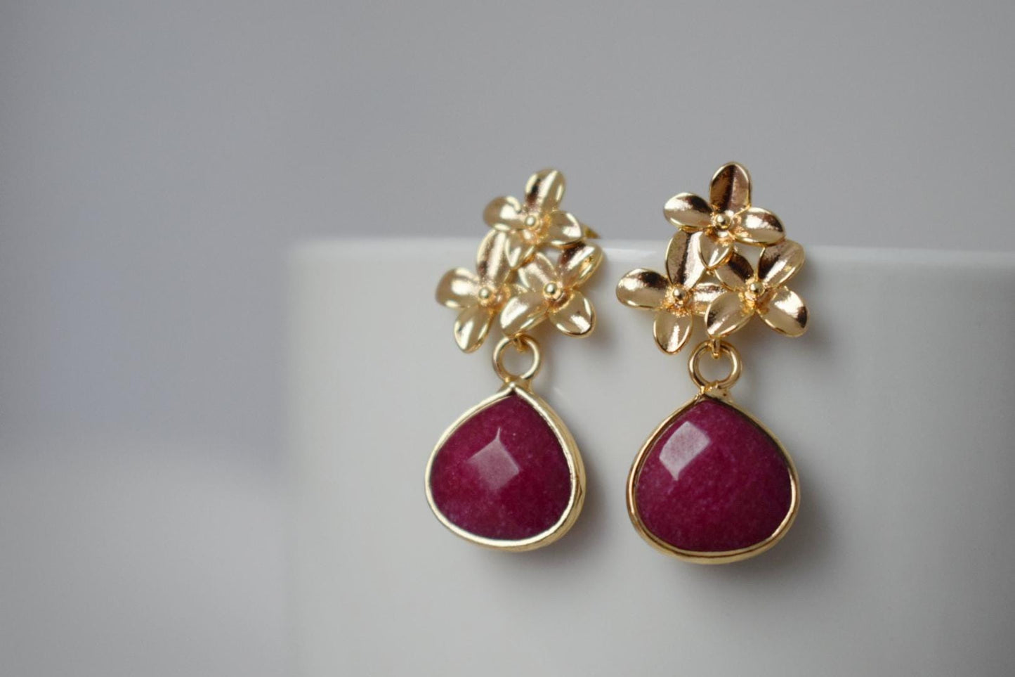 Wine Red Jade Teardrop Earrings, Burgundy Gemstone Dangle Earrings, 18K Gold Flower Stud, Handmade Jewelry, Unique Christmas Gift for Her