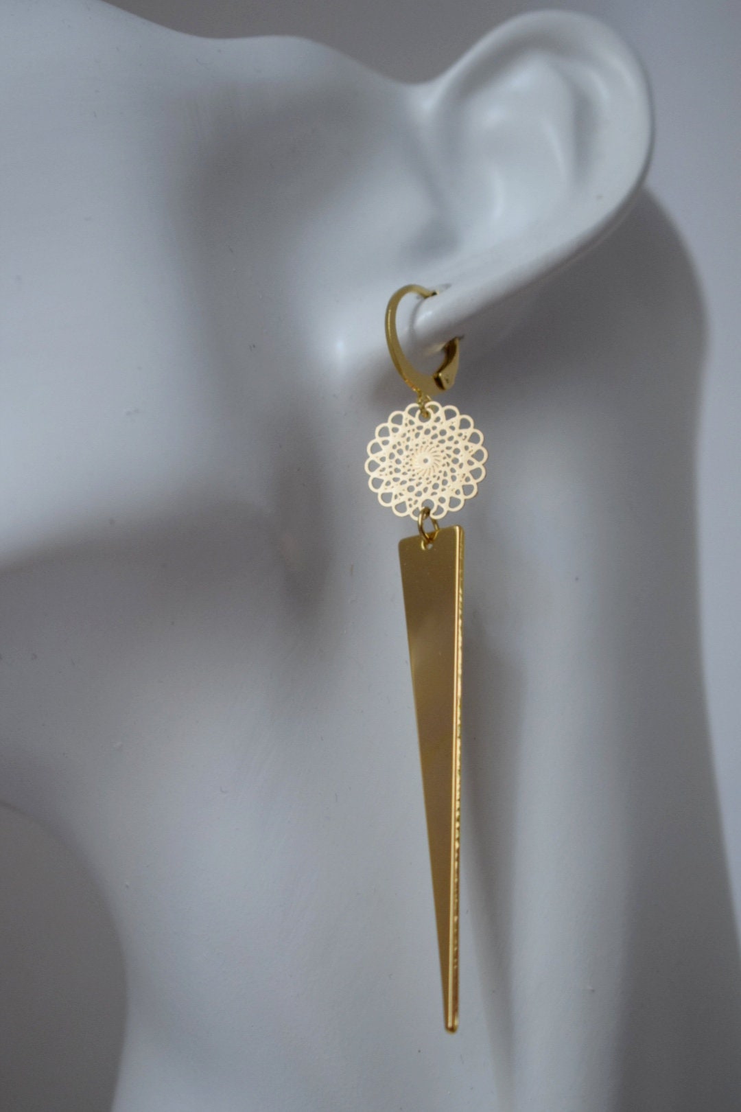 Goldene Mandala-Ohrringe mit Dreiecksanhänger, Huggie-Creolen, lange geometrische Hängeohrringe, Bestes Schmuckgeschenk für Sie