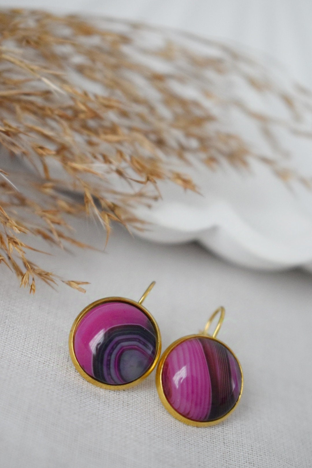 Rosa Ohrringe mit Achatband, Edelstein-Ohrringe mit Hebelverschluss, Rosa Gold, Edelstahl, Stein-Ohrhänger, Einzigartiger Schmuck, Geschenk für Sie