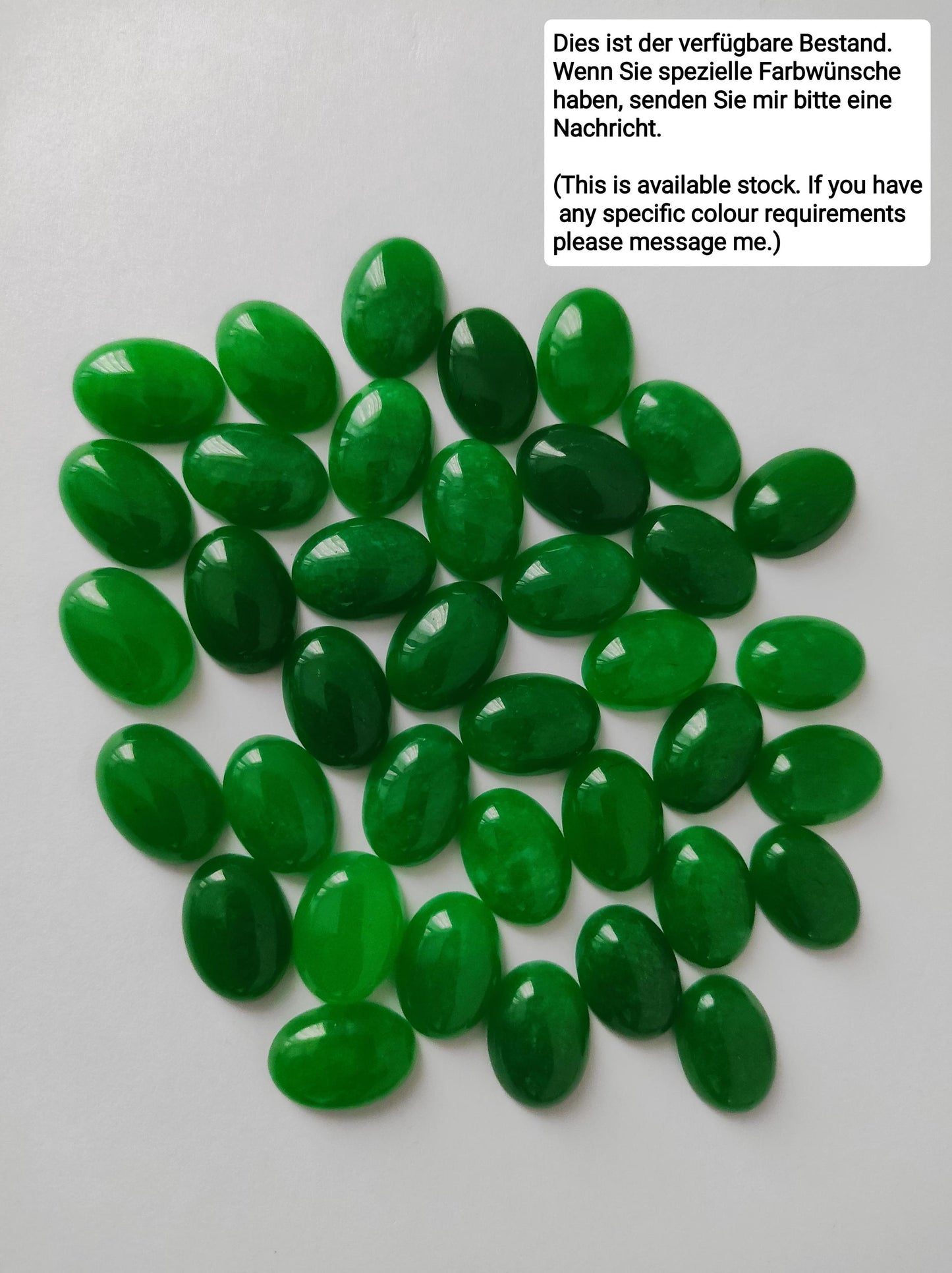 Grüne Jade Ohrringe Gold, Statement ovale Ohrhänger, Grüne Edelstein Tropfen Ohrringe, Stein Hängende Anhänger Ohrringe, Schmuck Geschenk für Sie