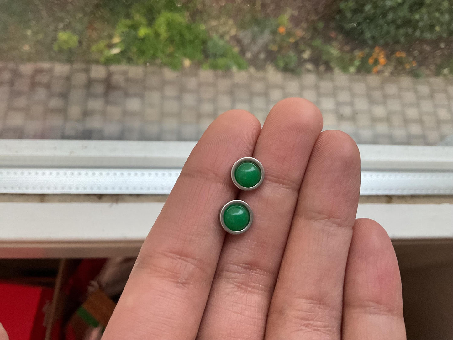 Grüne Jade Ohrstecker Silber, Minimalistisch, 8mm, 10mm, Positiver Schmuck, Edelstein, Ohrstecker, Rund, Geburtstagsgeschenk für Sie
