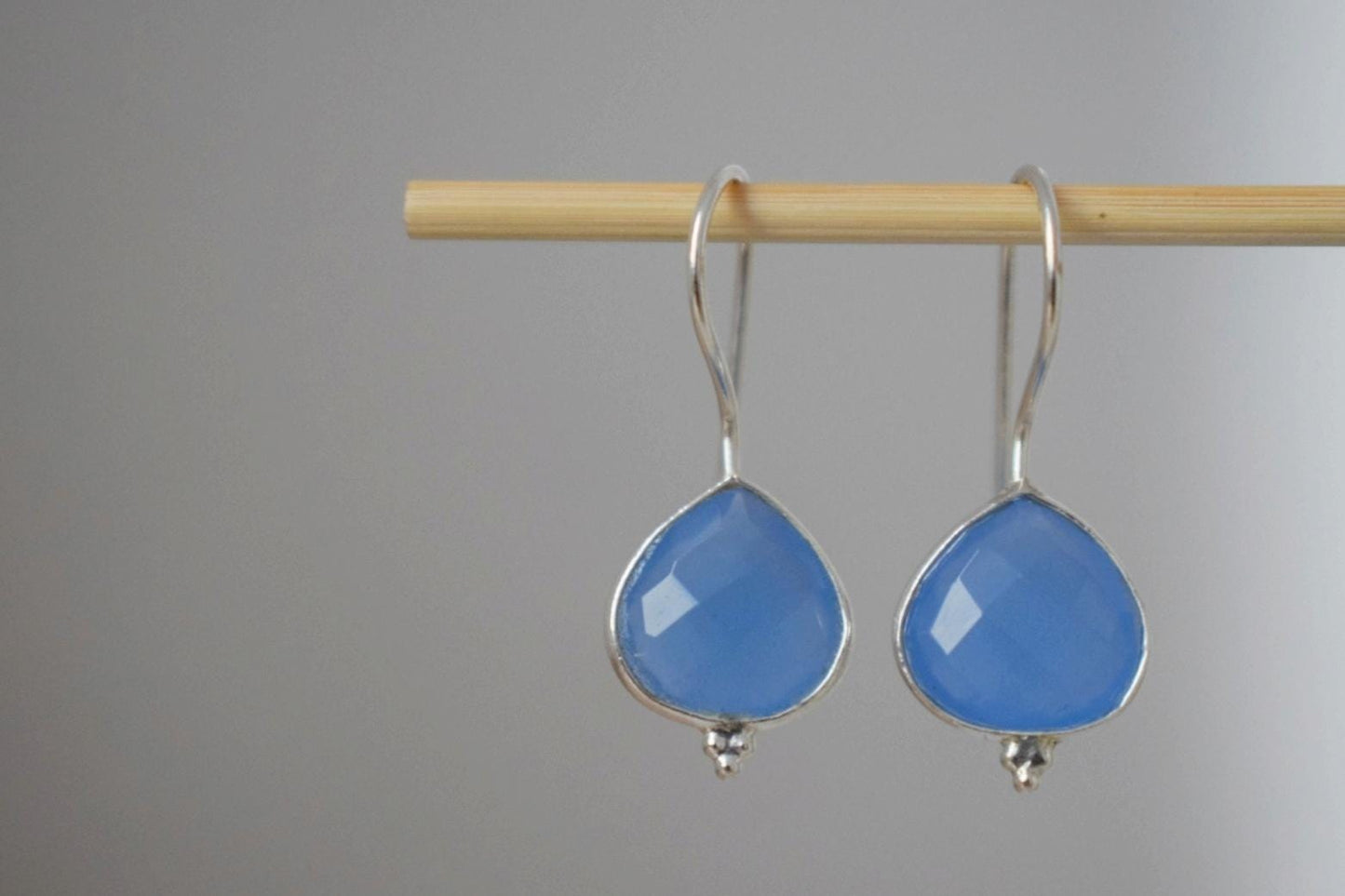 Muttertagsgeschenke, Blaue Chalcedon Ohrringe aus 925 Sterling Silber, Tropfen Edelstein, Naturstein, Einzigartiger Schmuck, Muttertagsgeschenk