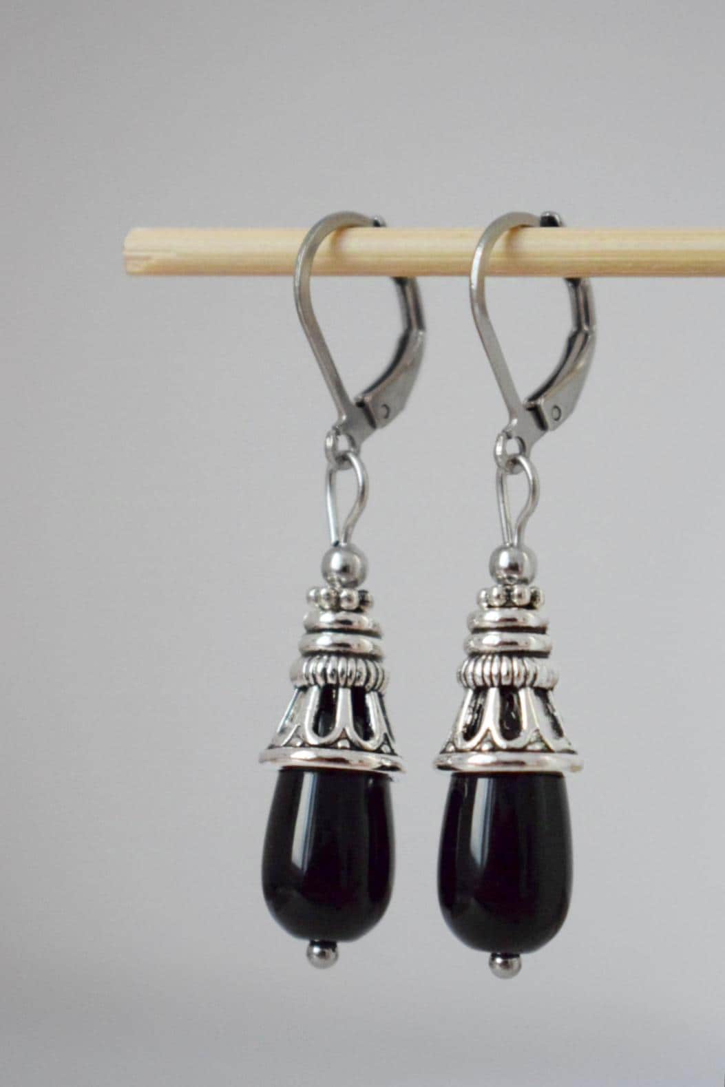 Schwarze Onyx Tropfen Ohrringe, Schwarze Edelstein Silber Tropfen Ohrringe, Vintage Stein Ohrringe für Frauen, Handgefertigter Schmuck Geschenk für Sie