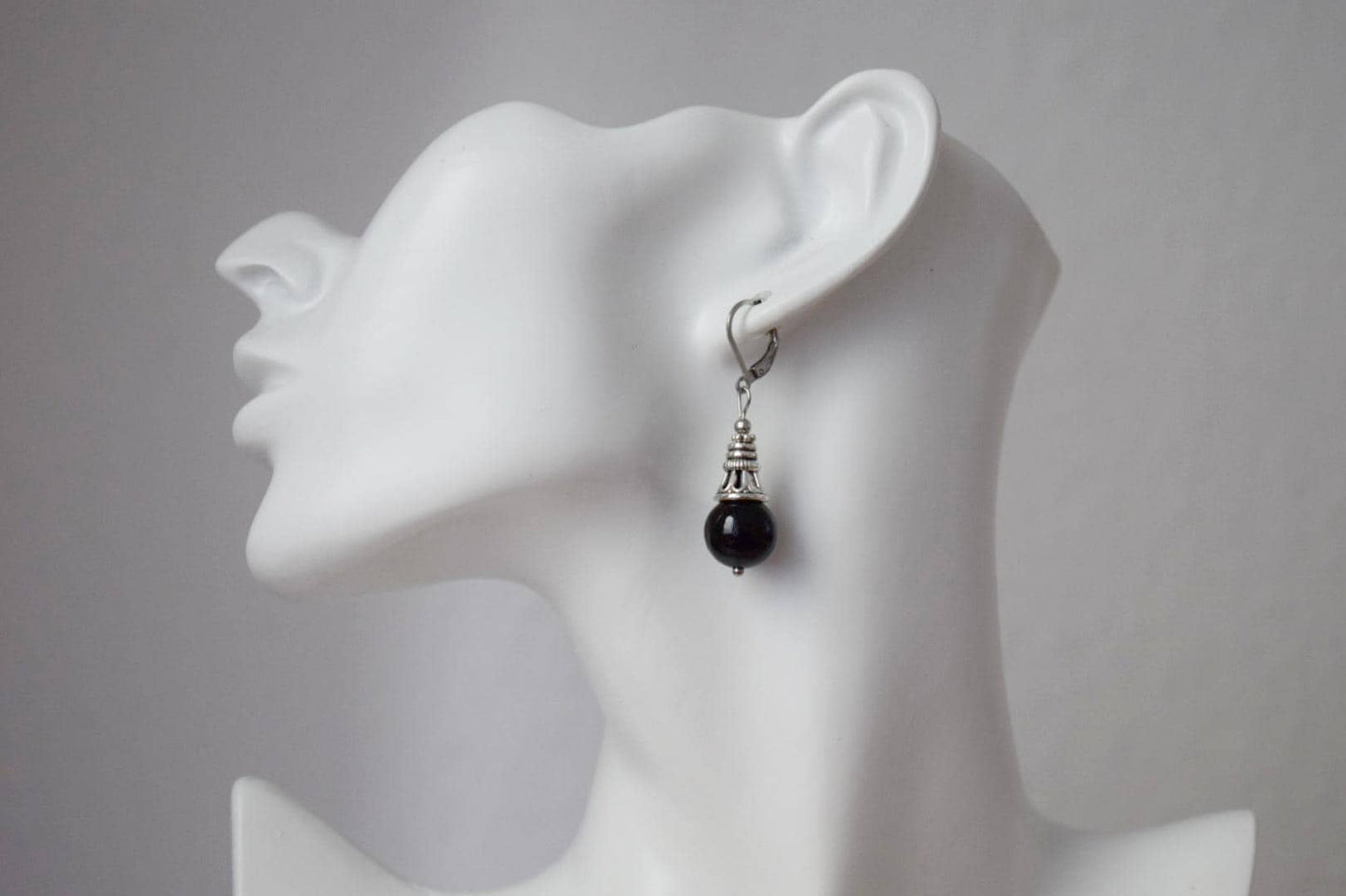 Schwarze Achat Ohrringe, Boho Edelstein Tropfen Ohrringe, Vintage Stein Ohrringe für Frauen, Handgemachter ethnischer Schmuck, Geschenk für Sie