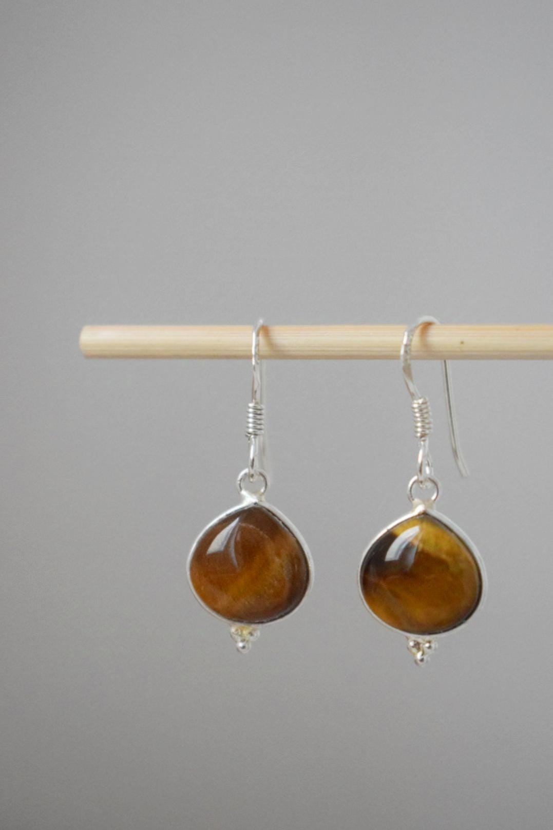 Tigerauge Sterling Silber Ohrringe, Tropfen Edelstein Ohrringe, Tigerauge Naturstein, Einzigartiger Schmuck, Bestes Weihnachtsgeschenk für Sie