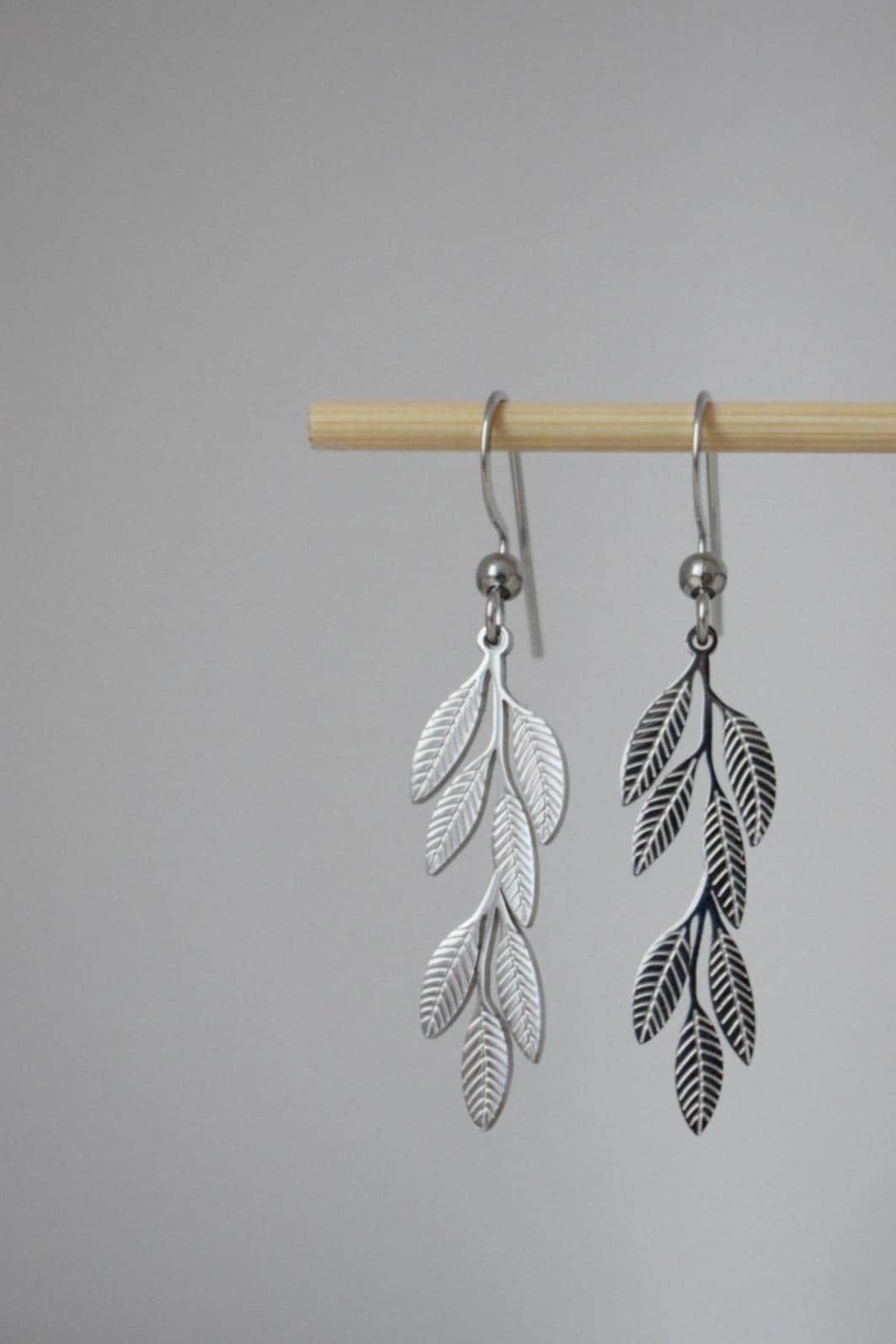 Blattohrringe für Frauen, Chirurgenstahl-Ohrhänger, Boho-Statement-Ohrringe, Leichter Schmuck, Bestes Geschenk für Sie